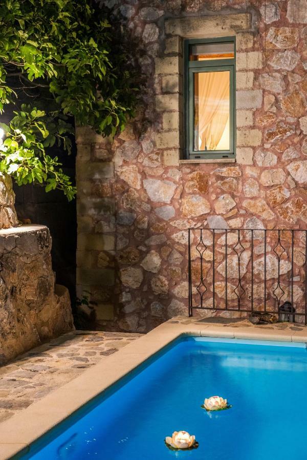 Stone Built Villa Galatia, Poolside & Perfect View Kares Екстер'єр фото