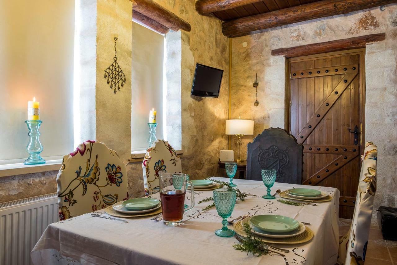 Stone Built Villa Galatia, Poolside & Perfect View Kares Екстер'єр фото